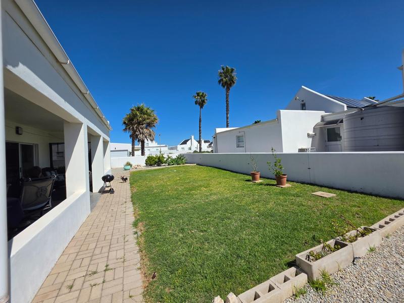 2 Bedroom Property for Sale in Lampiesbaai Western Cape